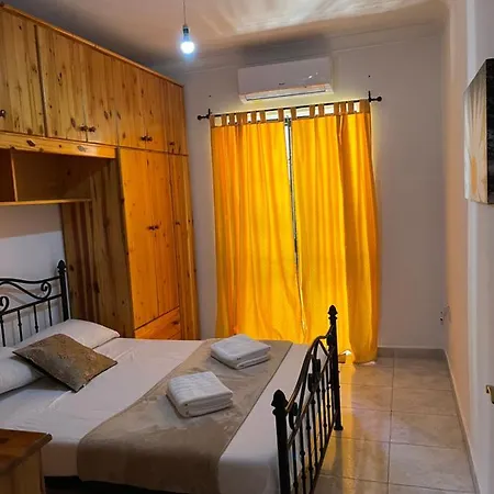 'valhalla' - Flat In The Heart Of Bugibba Apartment